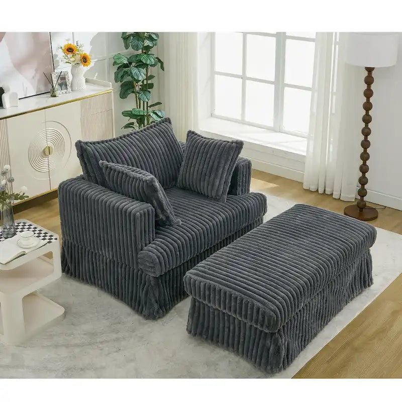 Chaise longue surdimensionnée et rembourrée moderne avec pouf et oreillers