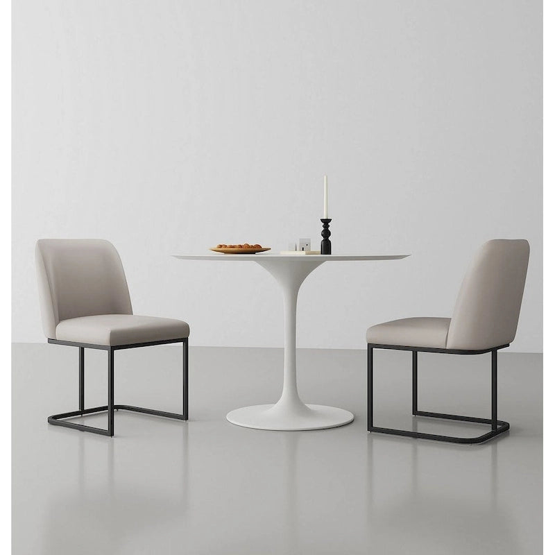 Chaise de salle à manger moderne en similicuir